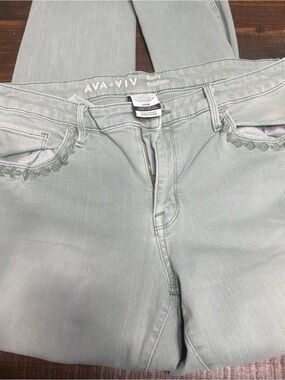 Ava & Viv Mint Green Skinny Jeans with Floral Embroidered Pockets